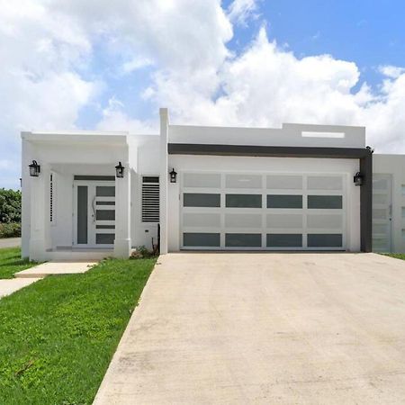 Casa Catalina - 11 Min From Bqn Villa Aguacate Exterior photo
